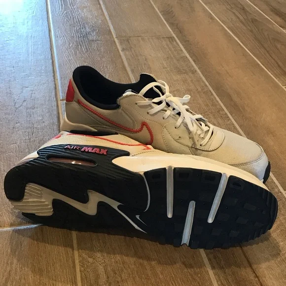 Nike Air Max Sneakers - size 13 - Picture 3 of 3